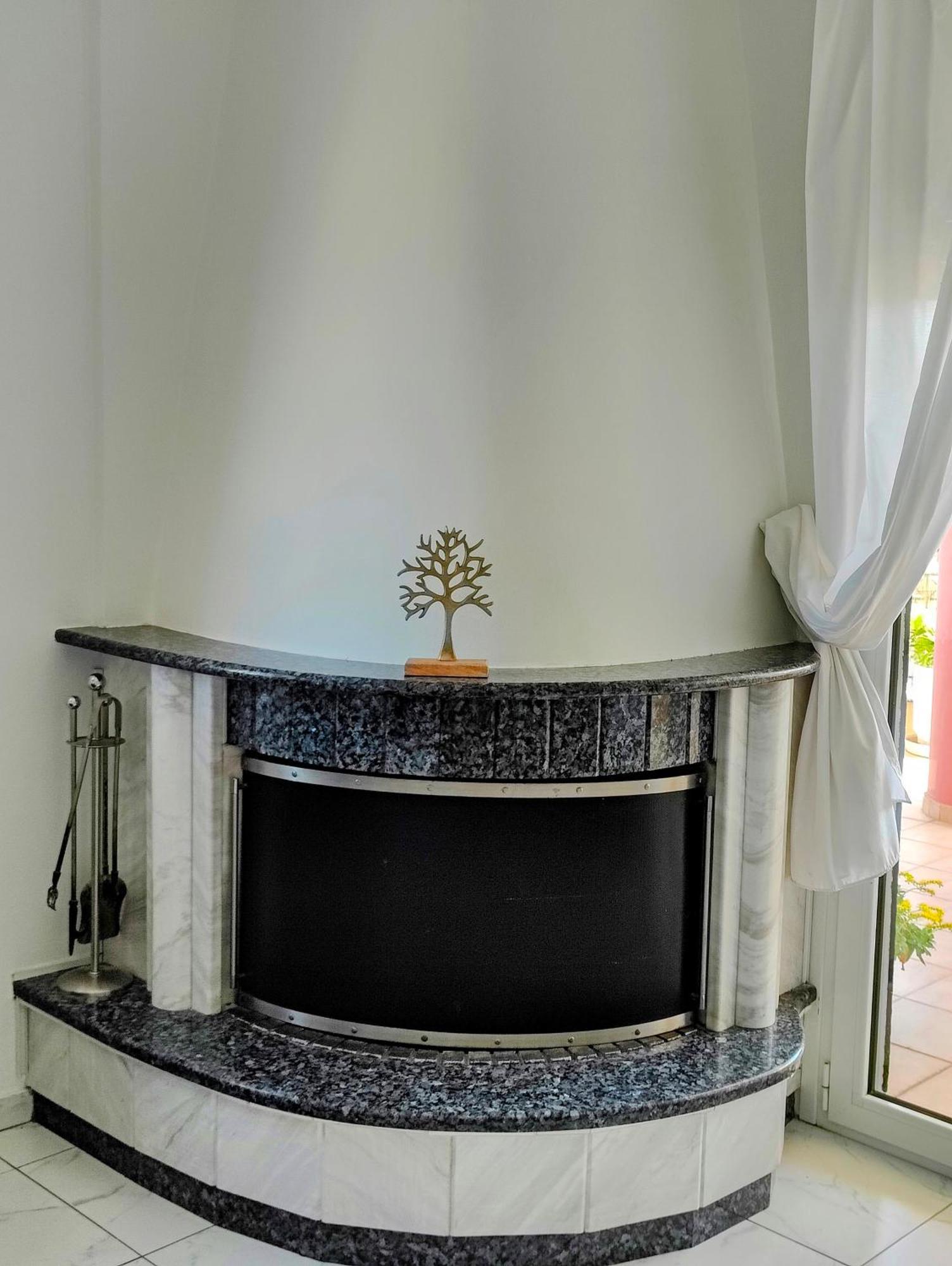 Celestial Garden-Thessaloniki'S Modern, Eclectic Penthouse With An Amazing View And Veranda Ngoại thất bức ảnh